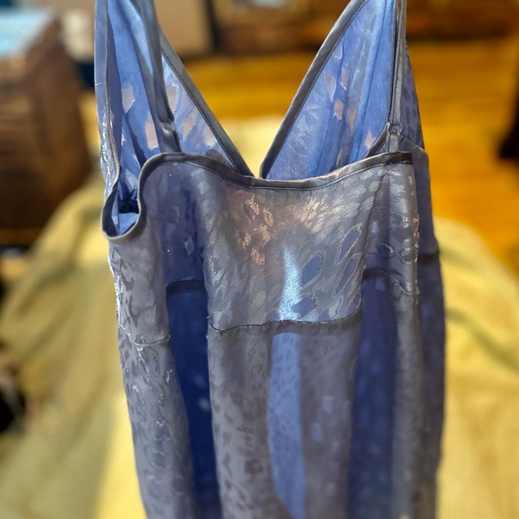 Vintage, light purple lingerie top - Picture 2 of 3